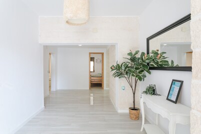Villa 'Favorita' with Private Pool, Wi-Fi and Air Conditioning