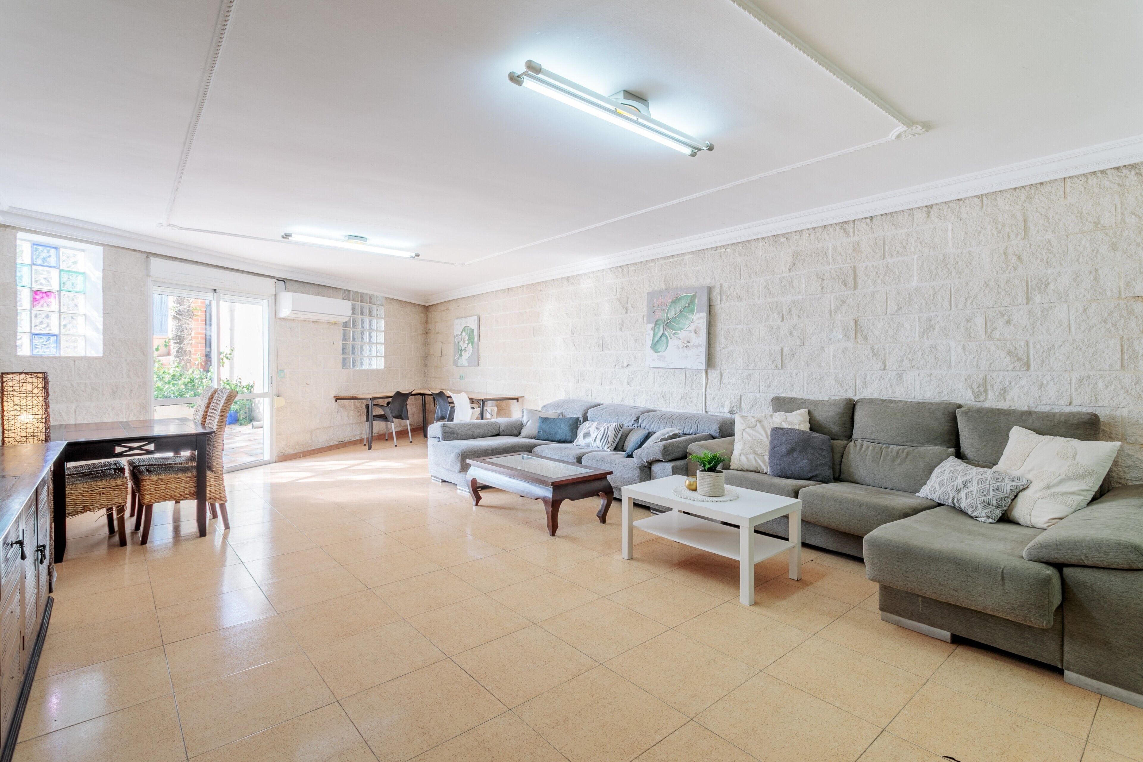 Villa 'Favorita' Met Privézwembad, Wifi En Airconditioning - Tibi