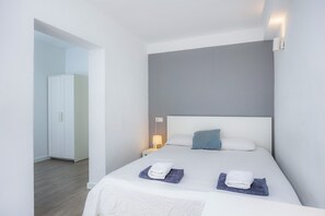 1 chambre, Wi-Fi gratuit, draps fournis