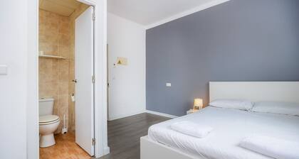 Doppelzimmer Nº7' mit Gemeinschaftsterrasse, Wi-Fi und Klimaanlage