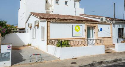 Twin/double room Nº9' with Shared Terrace, Wi-Fi and Air Conditioning