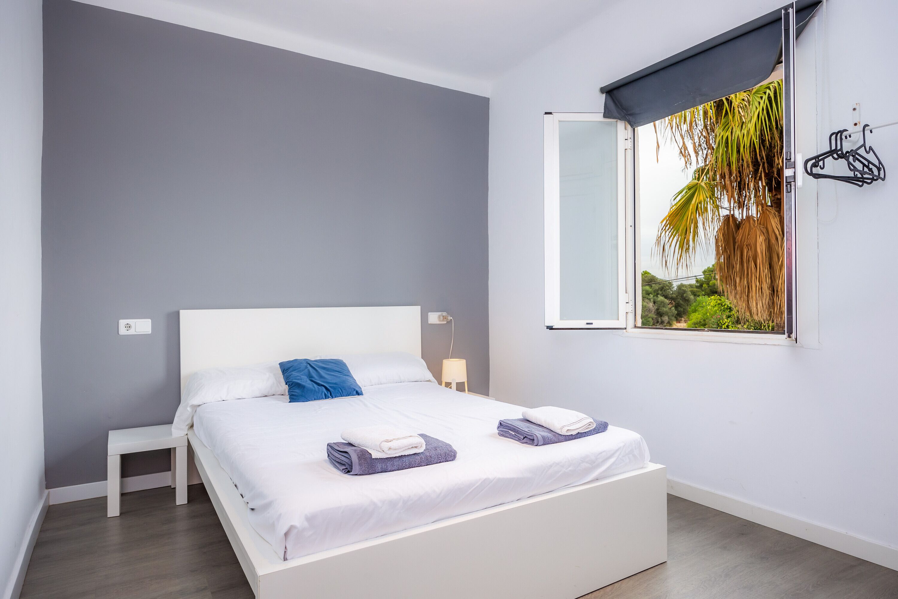 1 soverom, wi-fi (inkludert) og sengetøy