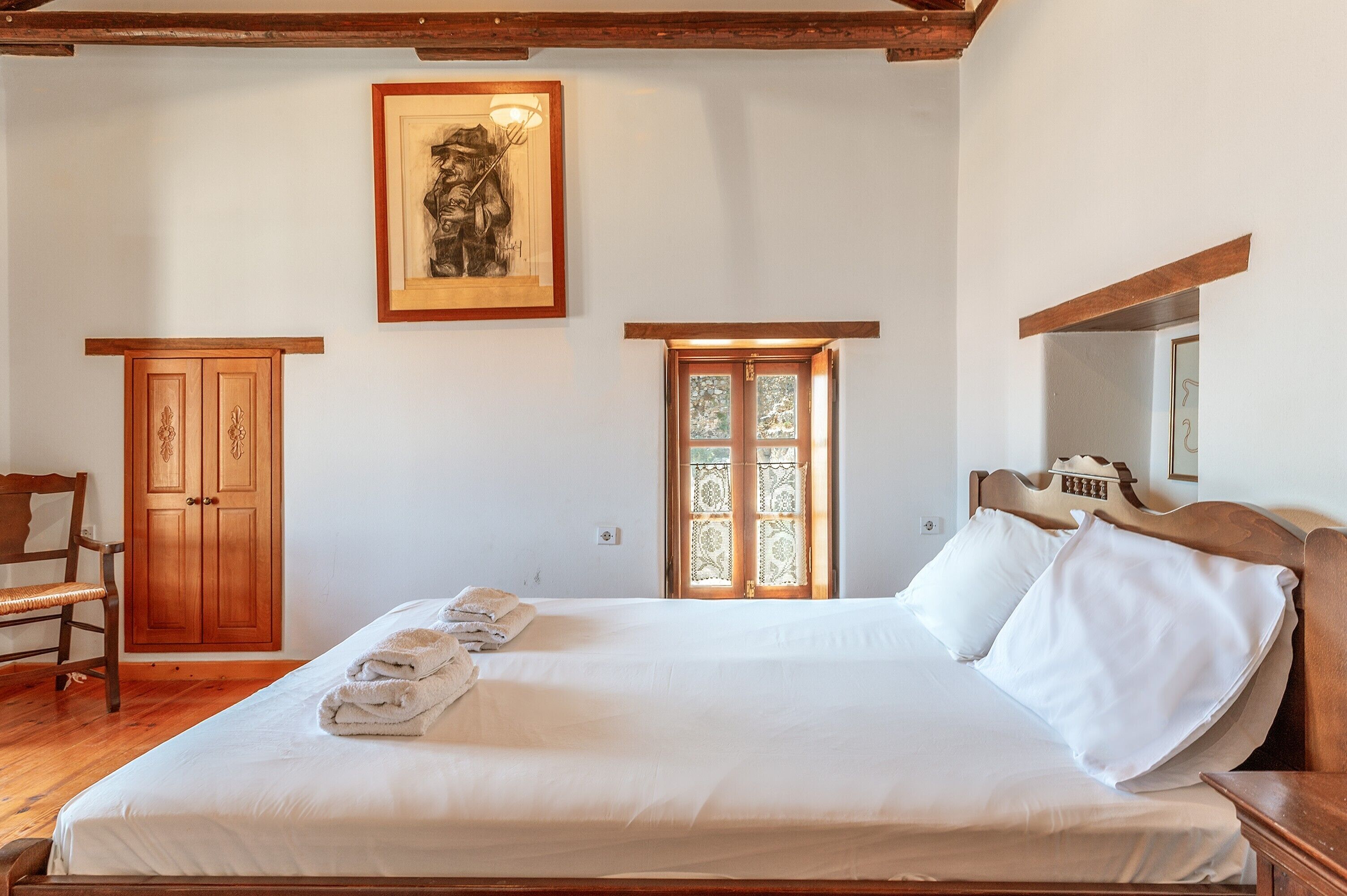 3 habitaciones, wifi gratis y ropa de cama 