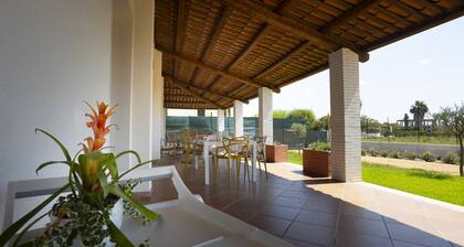 Holiday Home 'Suite La Barracca' with Sea View, Wi-Fi and Air Conditioning