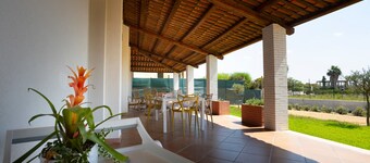 Holiday Home 'Suite La Barracca' with Sea View, Wi-Fi and Air Conditioning