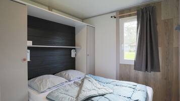 2 Schlafzimmer, Bügeleisen/Bügelbrett, Bettwäsche, Rollstuhlgeeignet