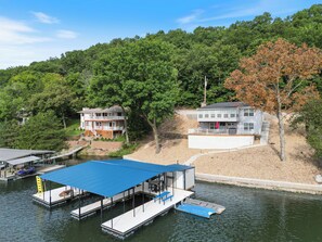 Exterior - Pet-Friendly Home, Great Dock, Waterfront, Lake Views, Boat Slip (Linn Creek)