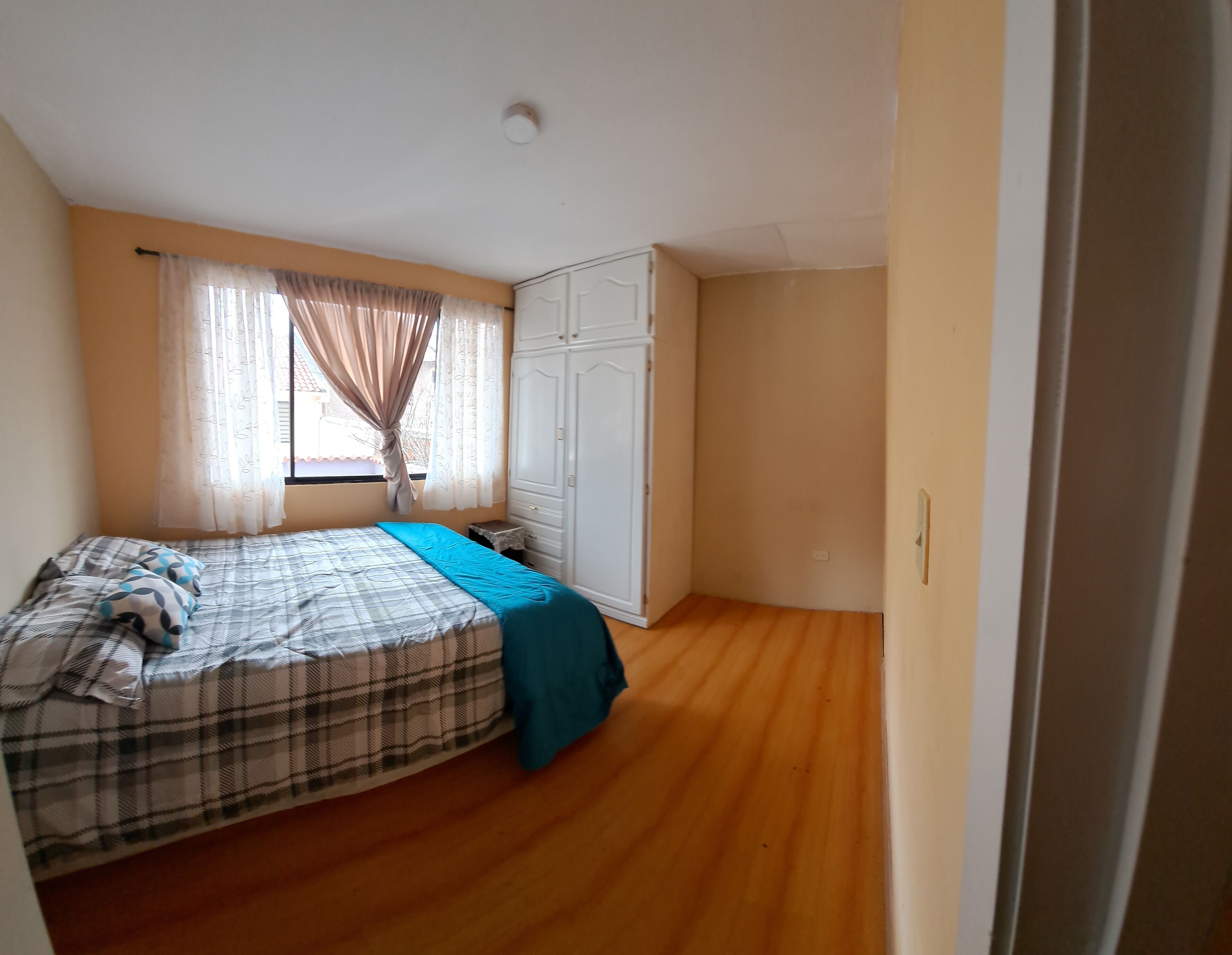 4 chambres, Wi-Fi, draps fournis