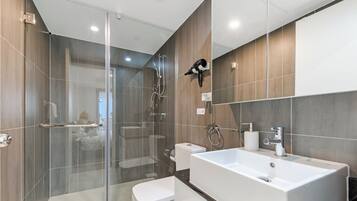 Hair dryer, towels