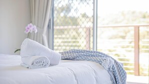 4 quartos, ferros/tábuas de passar roupa, Wi-Fi, roupa de cama