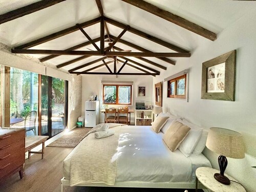 KozyGuru | Marrickville| Lovely Granny Flat Studio