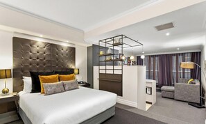 WiFi, bed sheets - KozyGuru | Sydney CBD | Stylish Studio (Sydney)