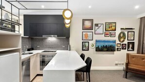 Private kitchen - KozyGuru | Sydney CBD | Stylish Studio (Sydney)