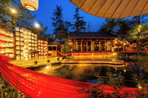 Garden - Bie You Dong Tian.Mountain home (Chengdu)