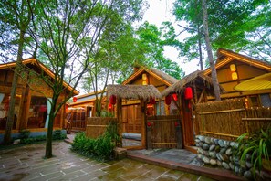 Porch - Bie You Dong Tian.Mountain home (Chengdu)