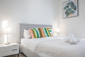 2 bedrooms, iron/ironing board, WiFi, bed sheets
