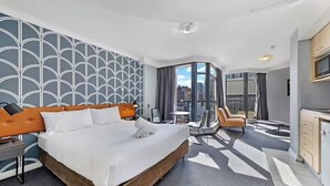 1 chambre, fer et planche à repasser, Wi-Fi, draps fournis