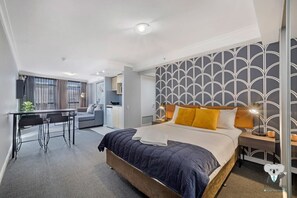 1 bedroom, iron/ironing board, WiFi, bed sheets