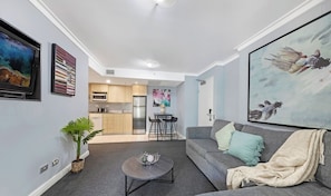 TV - KozyGuru | Haymarket | High Level 2B APT 16 (Haymarket)