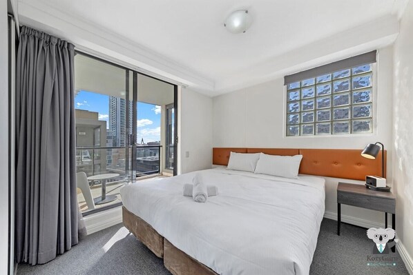 2 quartos, ferros/tábuas de passar roupa, Wi-Fi, roupa de cama