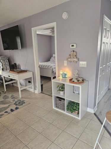 Charming, 1-bdrm apt, visit the Marshwalk, Huntington St Pk & Brookgreen Gardens