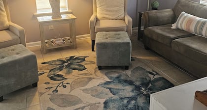 Charming, 1-bdrm apt, visit the Marshwalk, Huntington St Pk & Brookgreen Gardens