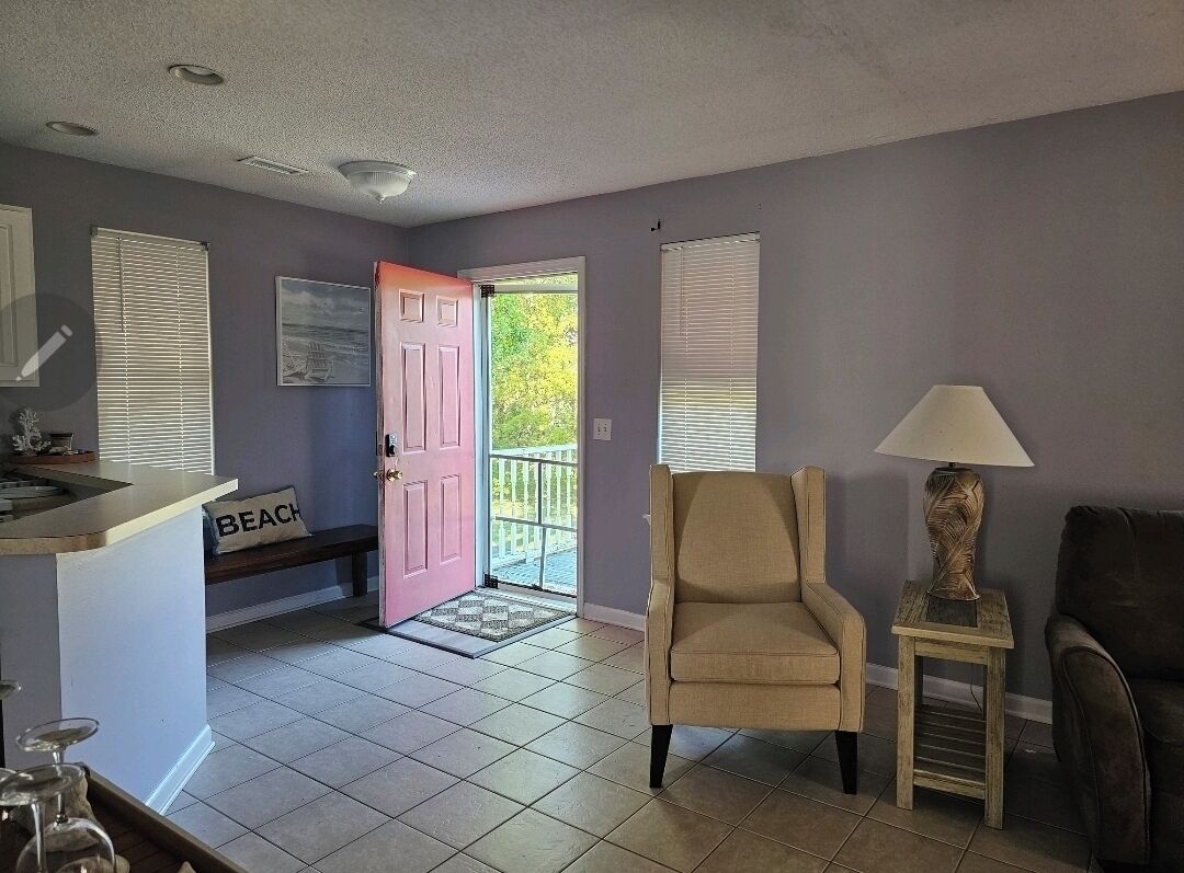 Charming 1-bedroom apartment with WiFi, AC, bike path in fabulous Murrells Inlet