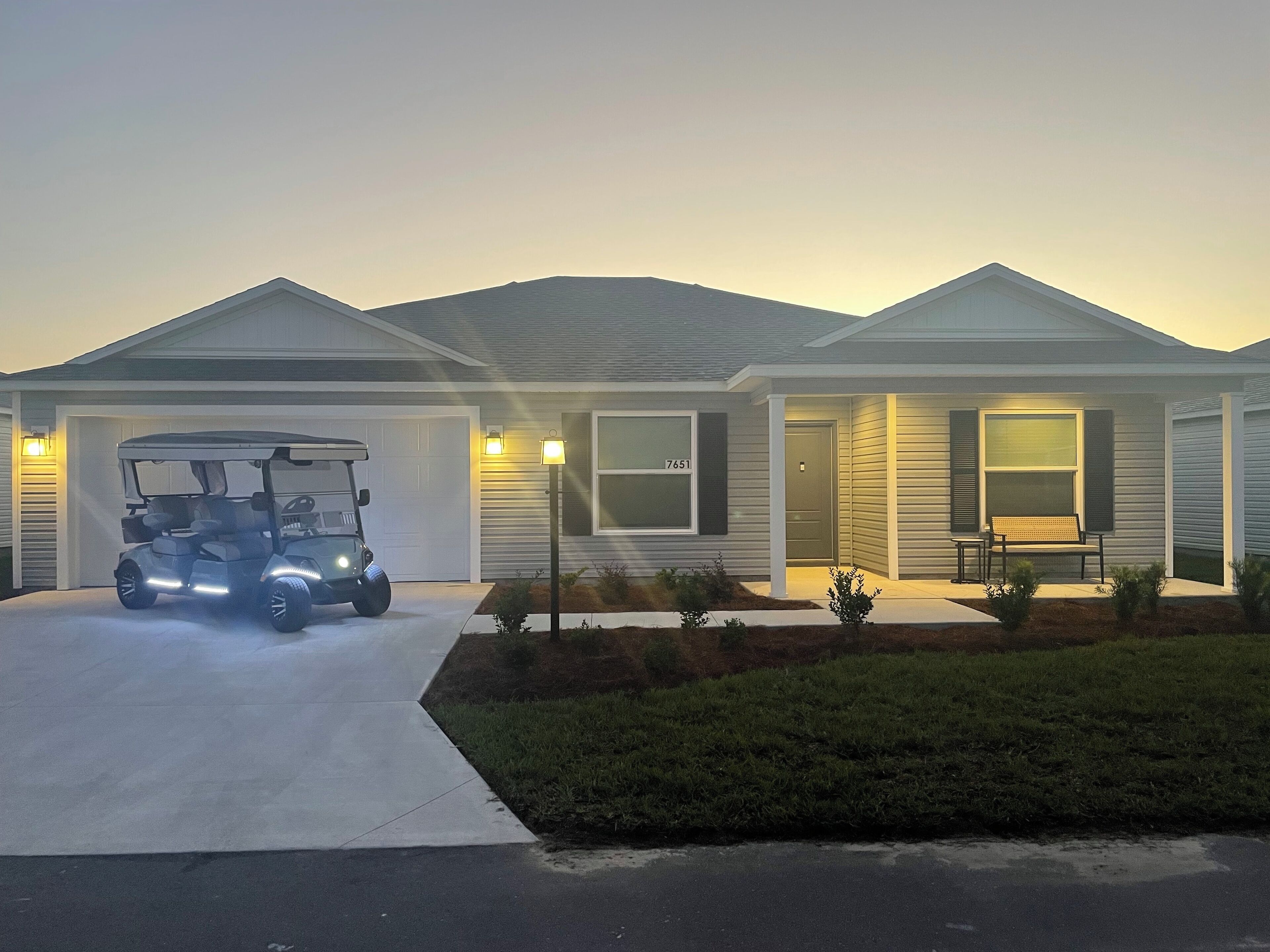 4 Seat Golf Cart Included - New Coastal Decorated Home - SawGrass and EastPort