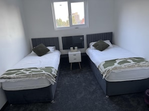 2 Schlafzimmer, Bügeleisen/Bügelbrett, WLAN, Bettwäsche