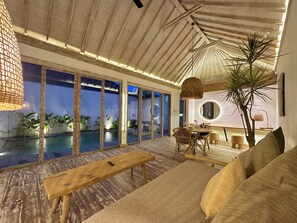 BoBos Villa Echo 6 | Living area | Flat-screen TV, offices - BoBos Echo (Canggu)