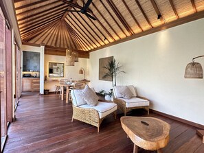 BoBos Villa Echo 3 | Living area | Flat-screen TV, offices - BoBos Echo (Canggu)