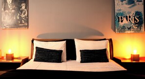 Comfort Suite, 1 Queen Bed, Refrigerator, City View