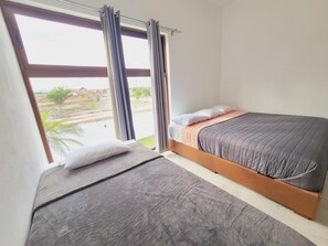 4 Schlafzimmer, Bügeleisen/Bügelbrett, WLAN, Bettwäsche