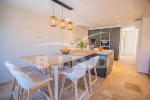 Dining - GASSIN BEAUTIFUL VILLA WITH SWIMMING POOL (GASSIN)