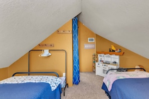 6 habitaciones, escritorio y wifi gratis