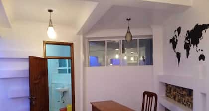 Queen Greenstars Apartment
