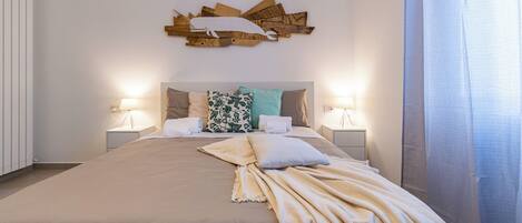 1 chambre, fer et planche à repasser, lit parapluie, Wi-Fi