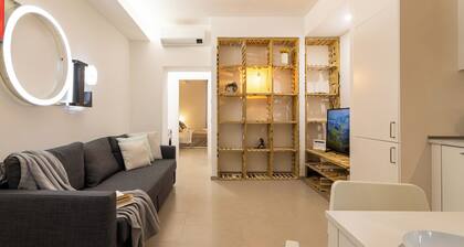 Nolo37: Eco Chic Central Designer 1-bed. apart in cool NoLo Milano with AC, WiFi