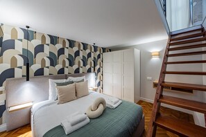 1 bedroom, iron/ironing board, travel cot, free WiFi