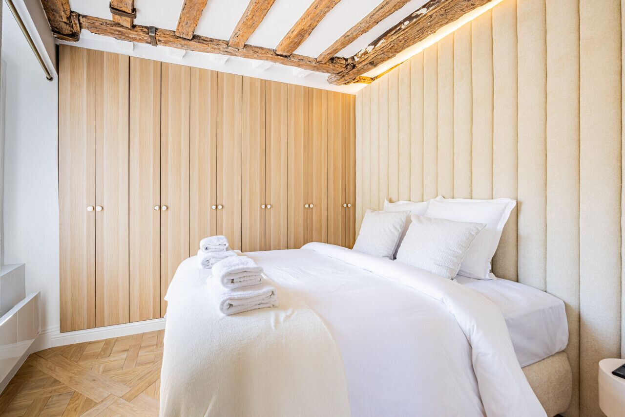 2 chambres, fer et planche à repasser, Wi-Fi gratuit, draps fournis