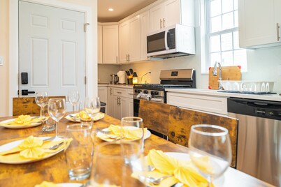 30-3  3BR Boston - Cozy Apartment near Fenway Park