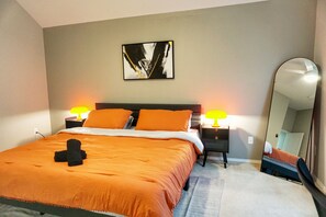 3 bedrooms, desk, iron/ironing board, WiFi