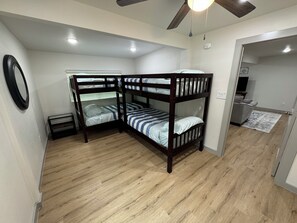 2 bedrooms, desk, iron/ironing board, WiFi - Charming Country Home with Pool - Unit B (Magnolia)