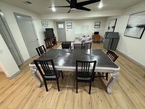 Dining - Charming Country Home with Pool - Unit B (Magnolia)