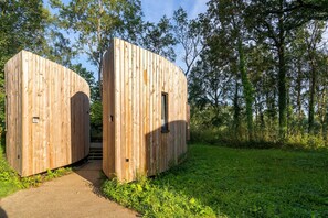 Exterior - Romantic Woodland Hideaway (Antoing)