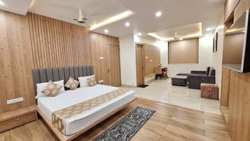 Luxury-Suite