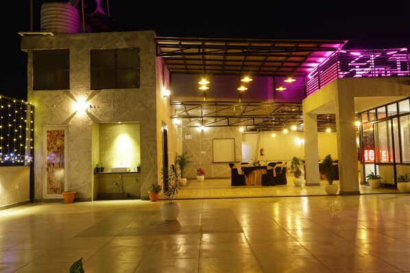 Rooftop terrace