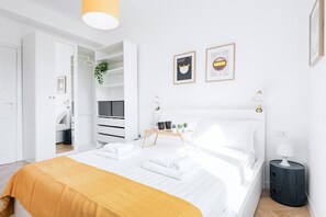 1 habitación, tabla de planchar con plancha, wifi y ropa de cama 