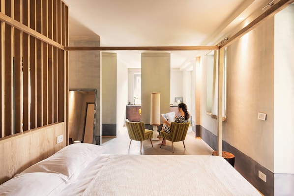 8 Schlafzimmer, BĂŒgeleisen/BĂŒgelbrett, WLAN, BettwĂ€sche