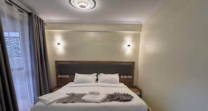 Canopy View Hotel